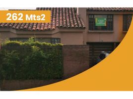 4 Bedroom House for sale in Bogota, Cundinamarca, Bogota