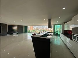 4 Bedroom Apartment for sale in Antioquia Museum, Medellin, Medellin