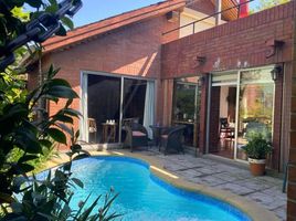 4 Bedroom House for sale in Santiago, San Jode De Maipo, Cordillera, Santiago