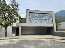 Maison 4 chambre à vendre à Guadalupe, Nuevo Leon, Guadalupe