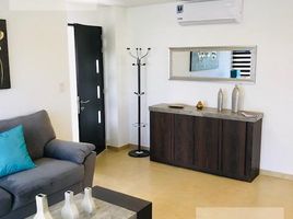 구아나후토PropertyTypeNameBedroom, 레온, 구아나후토