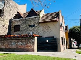 3 Bedroom House for sale in General Sarmiento, Buenos Aires, General Sarmiento