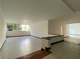 4 Bedroom Apartment for sale in Colombia, Cali, Valle Del Cauca, Colombia