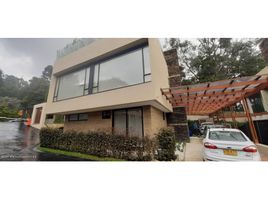 4 Bedroom House for sale in Bogota, Cundinamarca, Bogota