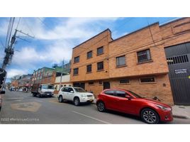 240 m2 Office for rent in Cundinamarca, Bogota, Cundinamarca