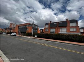 4 Bedroom House for sale in Bogota, Cundinamarca, Bogota