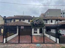 3 Bedroom Villa for sale in Fundacion Cardioinfantil-Instituto de Cardiologia, Bogota, Bogota