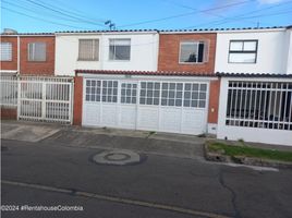 3 Bedroom Villa for sale in Templo Bogotá Colombia, Bogota, Bogota