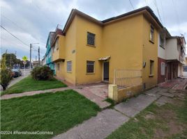 4 Bedroom Villa for sale in Bogota, Cundinamarca, Bogota