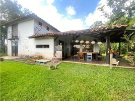 3 Habitación Casa en venta en Aeropuerto Internacional El Edén, Armenia, Armenia