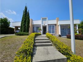 4 Habitación Villa en venta en Aeropuerto Internacional El Edén, Armenia, Armenia