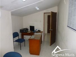 7 Bedroom House for sale in Centro Comercial La Serrezuela, Cartagena, Cartagena