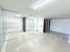 85.05 m² Office for sale in Colombia, Bogotá, Cundinamarca, Colombia