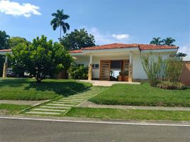 3 Bedroom Villa for sale in Pereira, Risaralda, Pereira