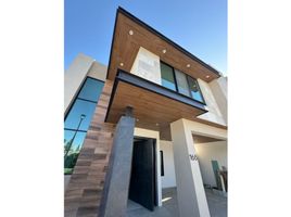 4 Habitación Villa en venta en Saltillo, Coahuila, Saltillo