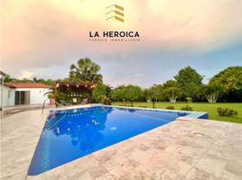 6 Bedroom House for sale in Turbaco, Bolivar, Turbaco