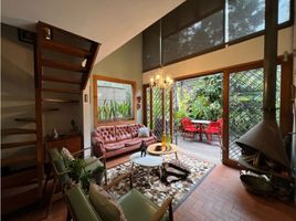 2 Habitación Casa en venta en Colombia, Medellín, Antioquia, Colombia