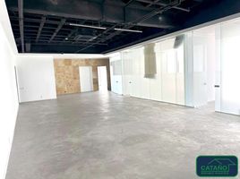 310 m² Office for rent in Huixquilucan, México, Huixquilucan