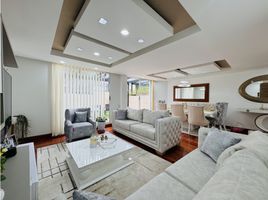 3 Habitación Villa en venta en Bogotá, Cundinamarca, Bogotá