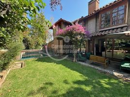 6 Bedroom House for sale in Santiago, San Jode De Maipo, Cordillera, Santiago