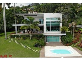 4 Habitación Villa en venta en Parque de los Pies Descalzos, Medellín, Medellín