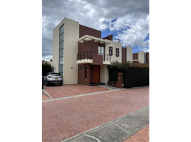 Villa 3 chambre à vendre à Chia, Cundinamarca, Chia