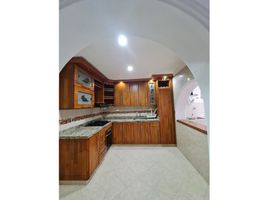 4 Habitación Casa en venta en Parque de los Pies Descalzos, Medellín, Medellín