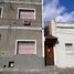 2 Bedroom House for sale in Lanus, Buenos Aires, Lanus