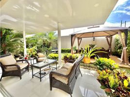 4 Bedroom House for sale in Valle Del Cauca, Jamundi, Valle Del Cauca