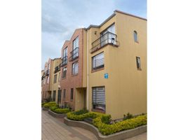 3 Bedroom House for sale in Bogota, Cundinamarca, Bogota