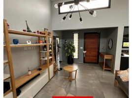 Maison 3 chambre à vendre à Esteban Echeverria, Buenos Aires, Esteban Echeverria
