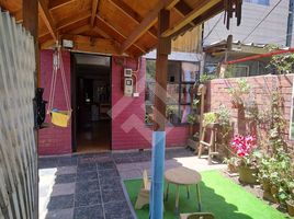 3 Bedroom House for sale in Santiago, Pirque, Cordillera, Santiago