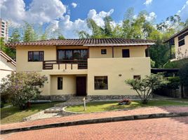 3 Habitación Apartamento en venta en Itagui, Antioquia, Itagui