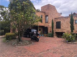 3 Bedroom House for sale in Fundacion Cardioinfantil-Instituto de Cardiologia, Bogota, Bogota