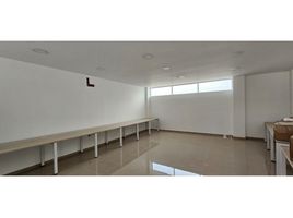 35 m² Office for rent in Valle Del Cauca, Cali, Valle Del Cauca