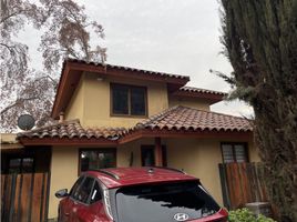 4 Bedroom House for sale in Santiago, San Jode De Maipo, Cordillera, Santiago