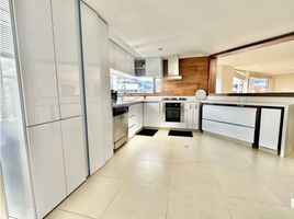 4 Habitación Apartamento en venta en Colombia, Bogotá, Cundinamarca, Colombia