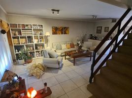 4 Bedroom House for sale in Lanus, Buenos Aires, Lanus