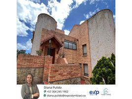 4 Bedroom Villa for sale in Fundacion Cardioinfantil-Instituto de Cardiologia, Bogota, Bogota