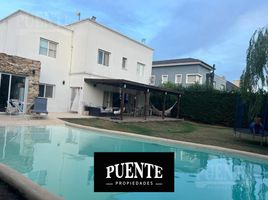 4 Bedroom House for sale in Esteban Echeverria, Buenos Aires, Esteban Echeverria