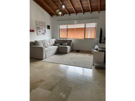 4 Bedroom House for sale in Bare Foot Park (Parque de los Pies Descalzos), Medellin, Medellin