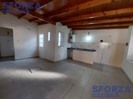 2 Bedroom House for sale in General Sarmiento, Buenos Aires, General Sarmiento