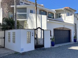 3 Habitación Casa en venta en Ensenada, Baja California, Ensenada