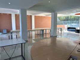 130 m² Office for rent in Mexico, Cuautitlan Izcalli, Mexico