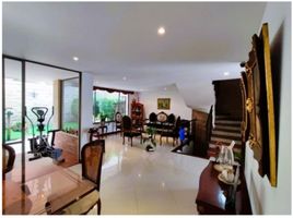 2 Habitación Casa en venta en Colombia, Envigado, Antioquia, Colombia