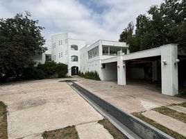7 Bedroom House for sale in Chacabuco, Santiago, Colina, Chacabuco