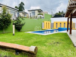 2 Bedroom Apartment for sale in Cumbaya, Pichincha, Cumbaya