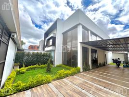 4 Habitación Casa en venta en San Joaquin, Cuenca, San Joaquin