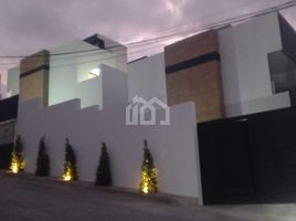 3 Bedroom House for sale in Nayon, Quito, Nayon