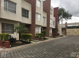 3 Bedroom House for sale in Tumbaco, Pichincha, Tumbaco